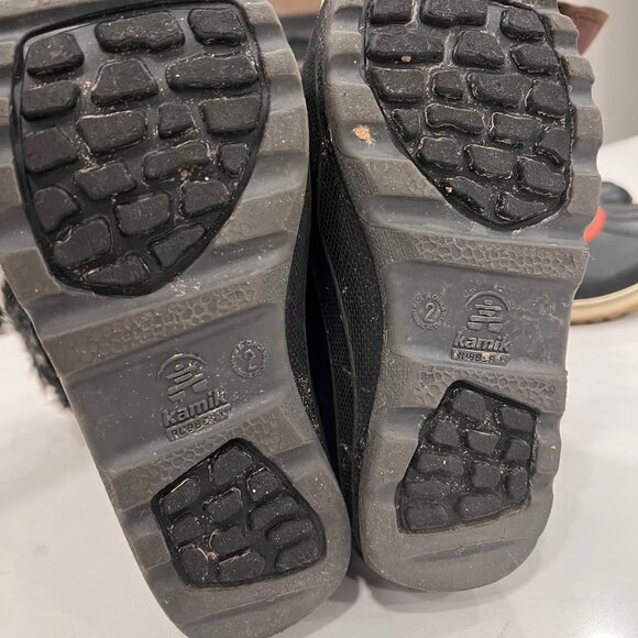 Kamik Kids Winter Snow Boots Size 2 – Waterproof, Insulated, Faux Fur Trim - Picture 6 of 6